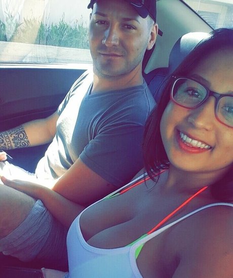 Karen Pinargote Torres model hot image