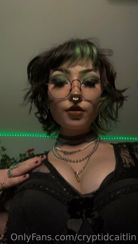 cryptidcaitlin sexy model photos