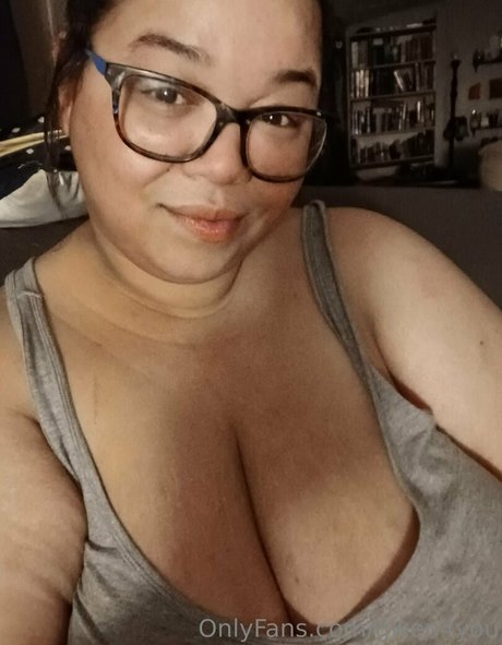 gwen4you sexy actress galleries