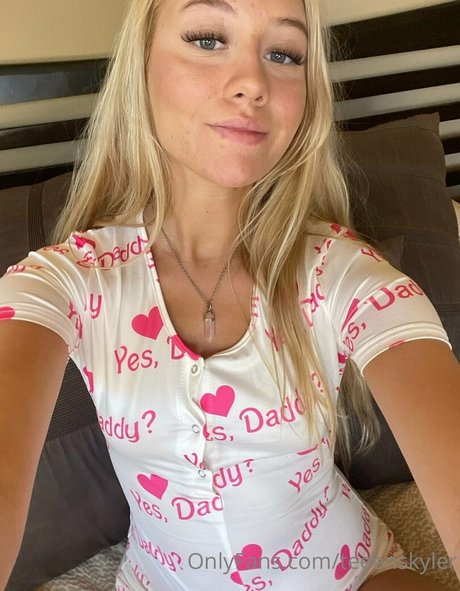 blonde curvy onlyfans erotic photos