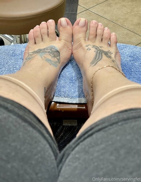 servingfet pornstar exclusive images