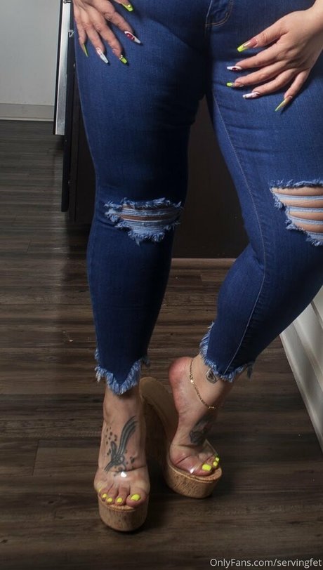 servingfet nude pornstar archive