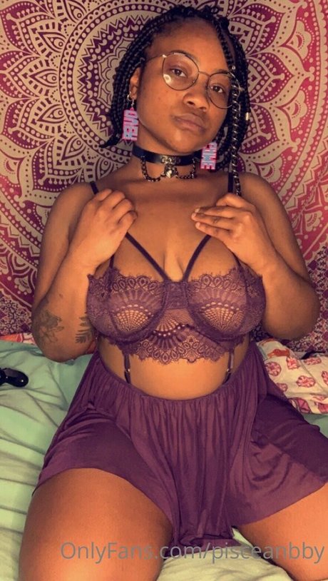 pisceanbby sex pornstar photo