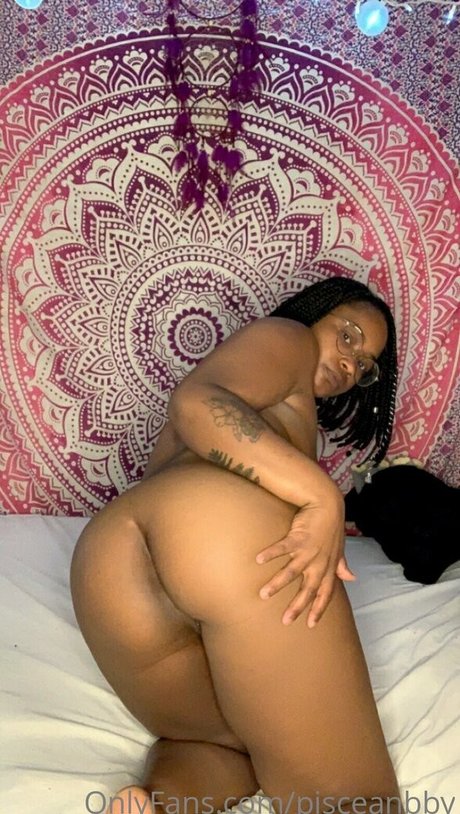 pisceanbby pornographic actress image