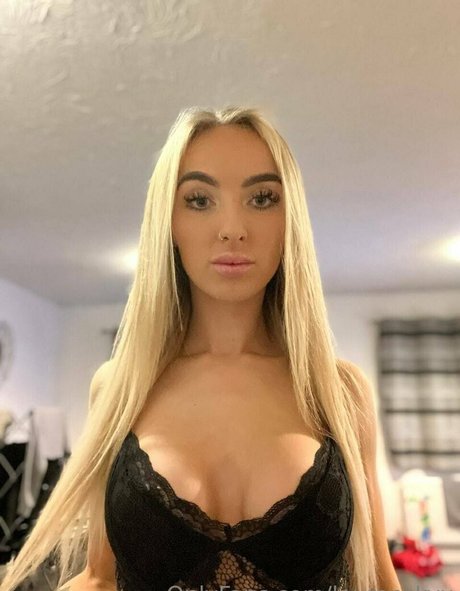 laurenskyx model porn archive