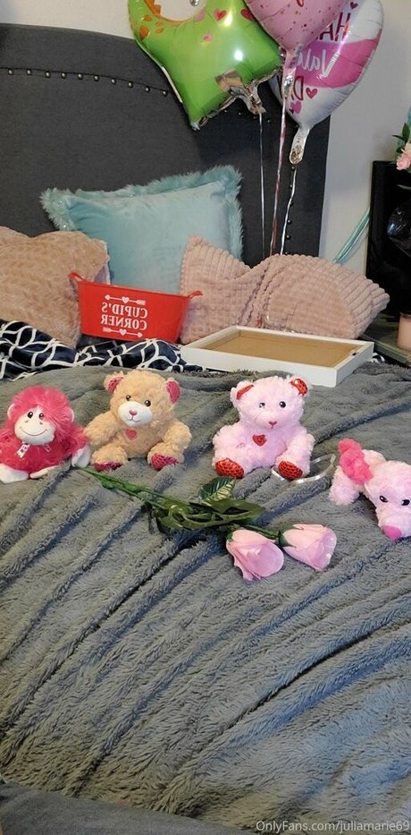 juliamarie69 pornographic actress pictures