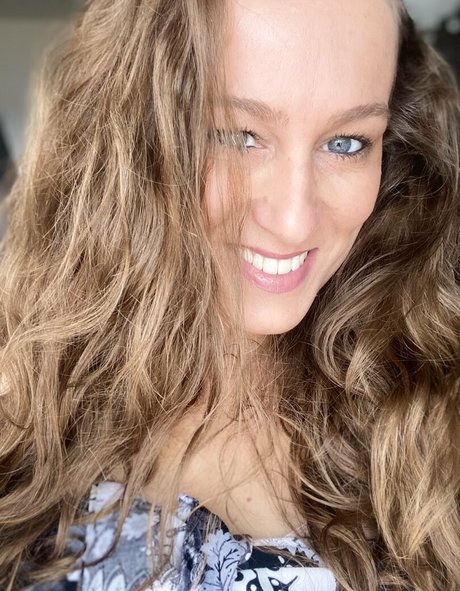 mncookies free actress photo