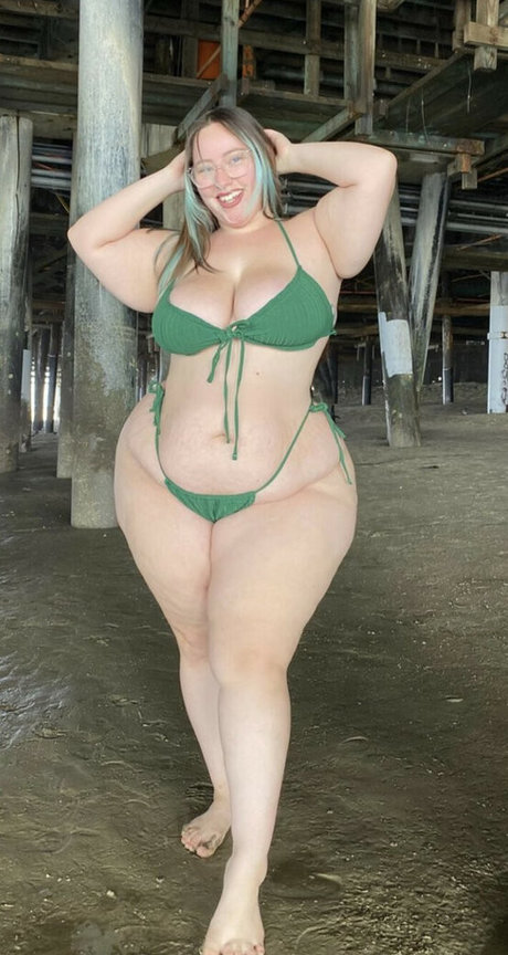 snowycakesy star top picture