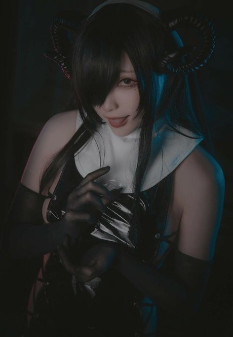 busty brunette onlyfans art xxx picture