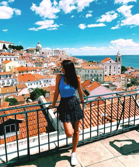 Lara Moreno pornstar top photo