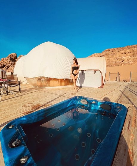 Lara Moreno pornstar naked photos