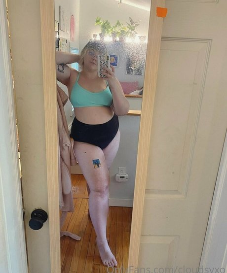 cloudsyxo pretty actress image
