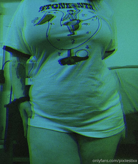 pixiiestixx model sex pictures