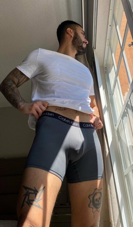 godofarches1 nude actress photo