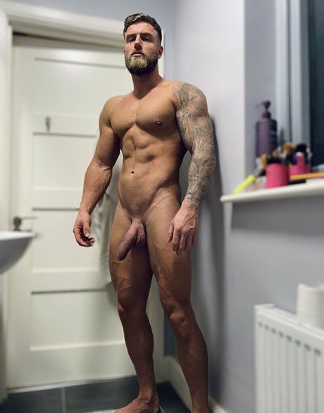 mattygilbert91 top star pics