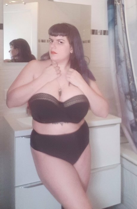 madame cherie erotic star images