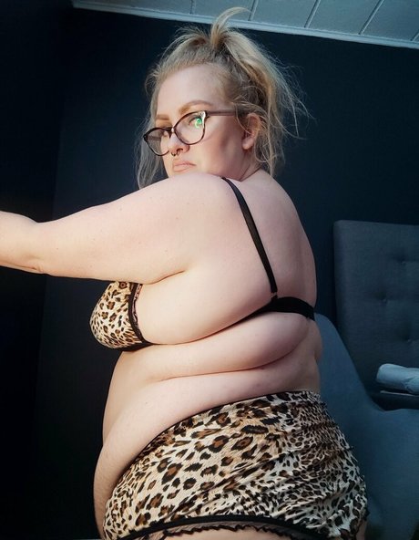 swedishbutterball model images