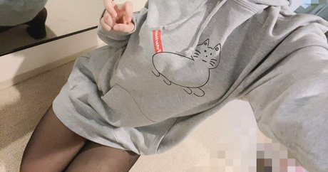 young teen onlyfans sexy photo