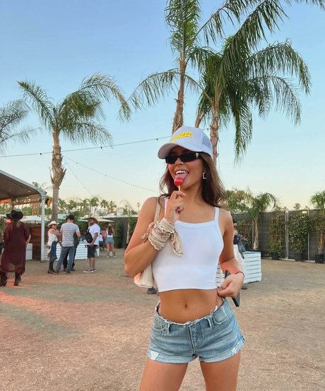 Tessa Brook pornstar xxx galleries