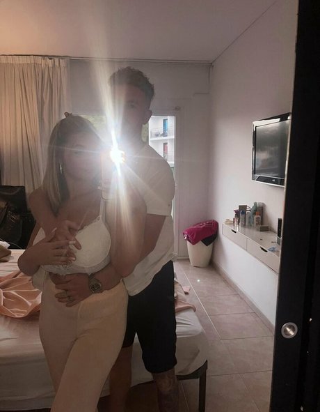 Jazmineblouise top actress pictures