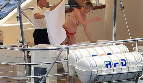 Melanie Griffith free star pics