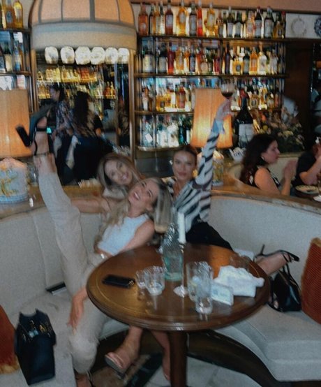 Jessica Kingham star exclusive images