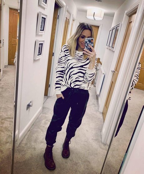 Lucy Jo Hudson sex model archive