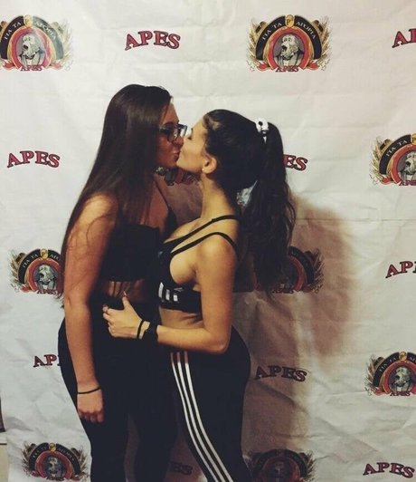 Dominique D Angelo model hd pics