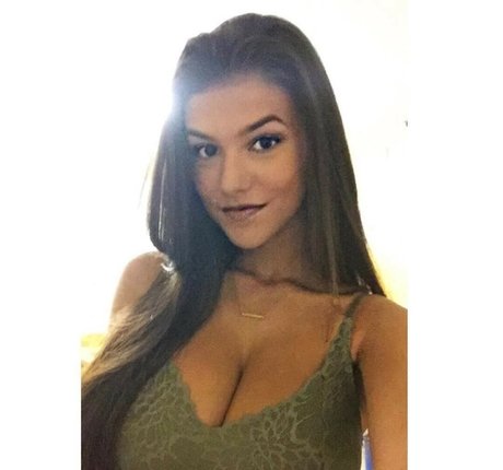 Dominique D Angelo model hot image