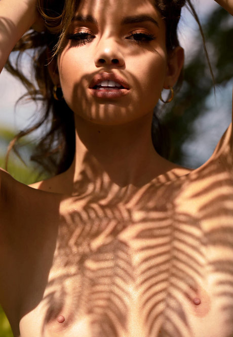 Yoli Lara nudes model pics