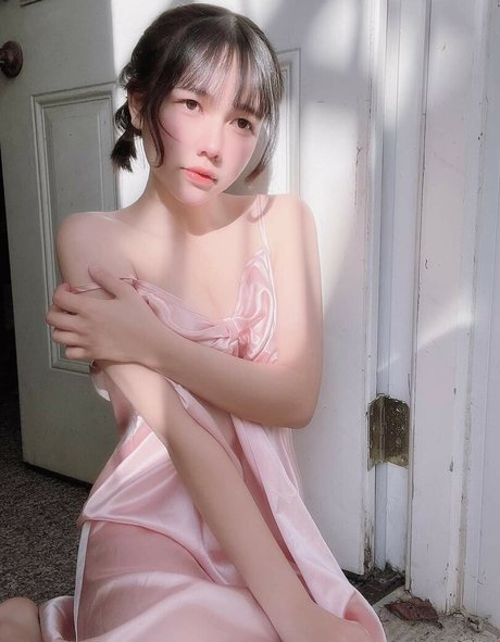 Arisa Nguyen adult actress archive