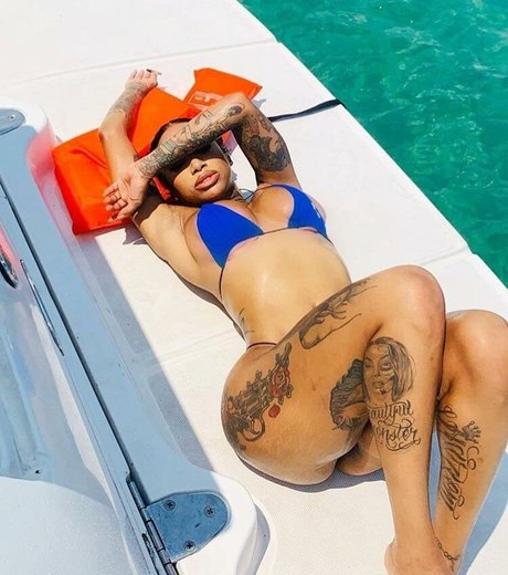 flyyytattedsky star nudes gallery