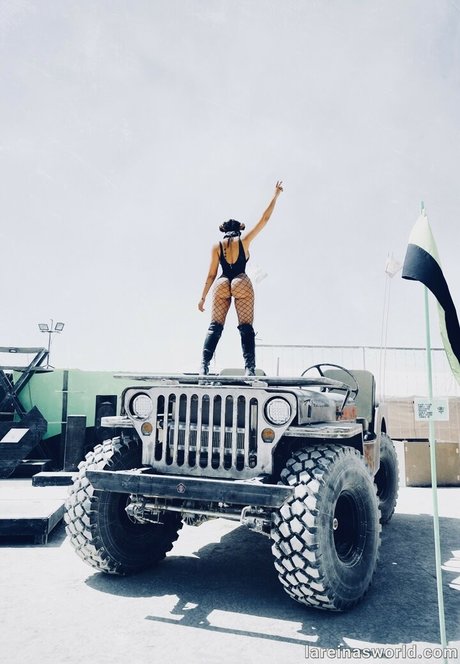 lareinasworld pornstar hot picture