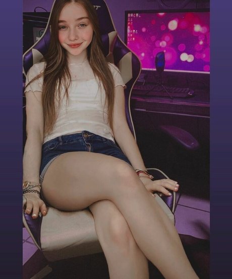 SSandia model adult galleries