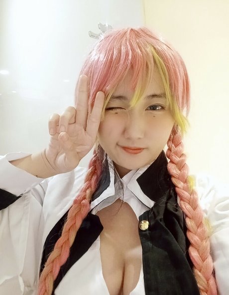 Dea Marella porn star gallery