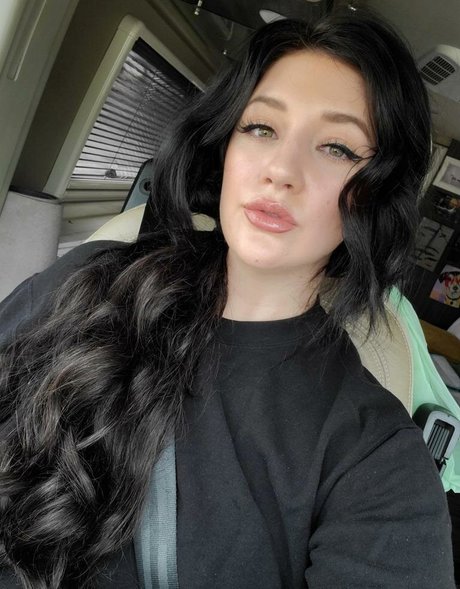 Fournierrr top actress photos