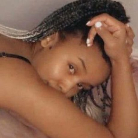 Coffie x pretty model gallery