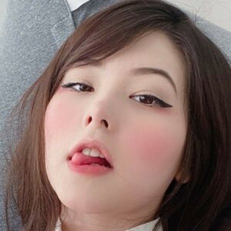 Julia Nakamura profile image