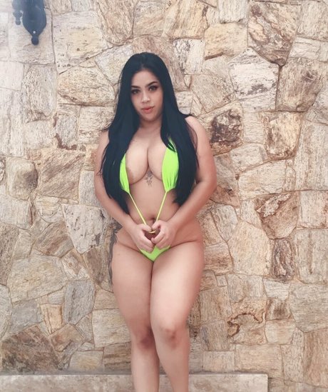 Sophi Rodrigues thumbnail