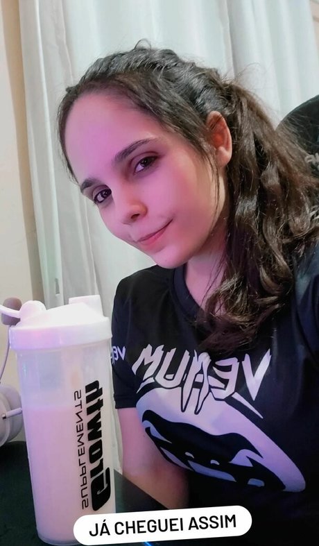 Laysa Meroto model art img