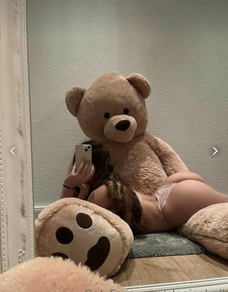 Cleo Isabell star porn archive