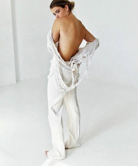 Daria Tyazkhun art actress gallery