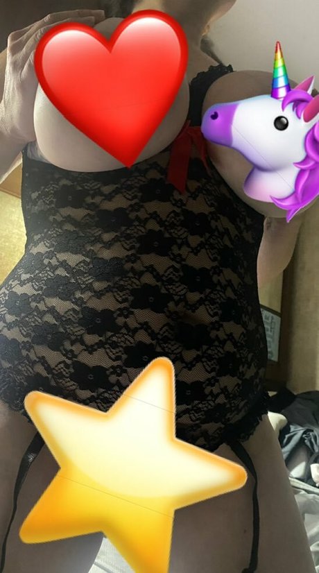 Tittyqueen77 hot actress pictures