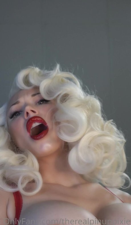 Pineup Pixie model xxx pic