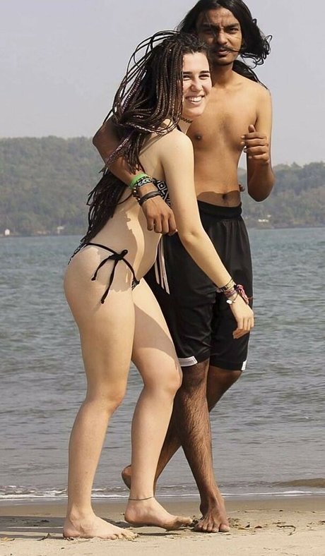 Aysegul Akyuz pornstar nudes image