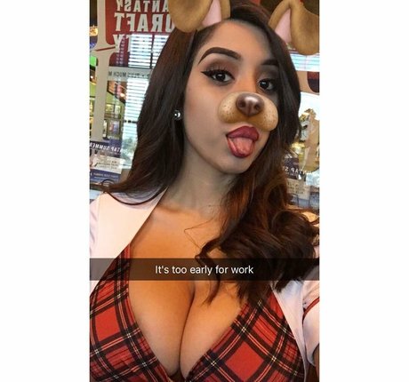 Alexandra Nicole exclusive actress photos