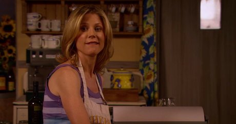 Julie Bowen pornstar beautiful archive