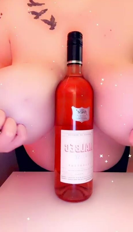 Subbiedee sex model image