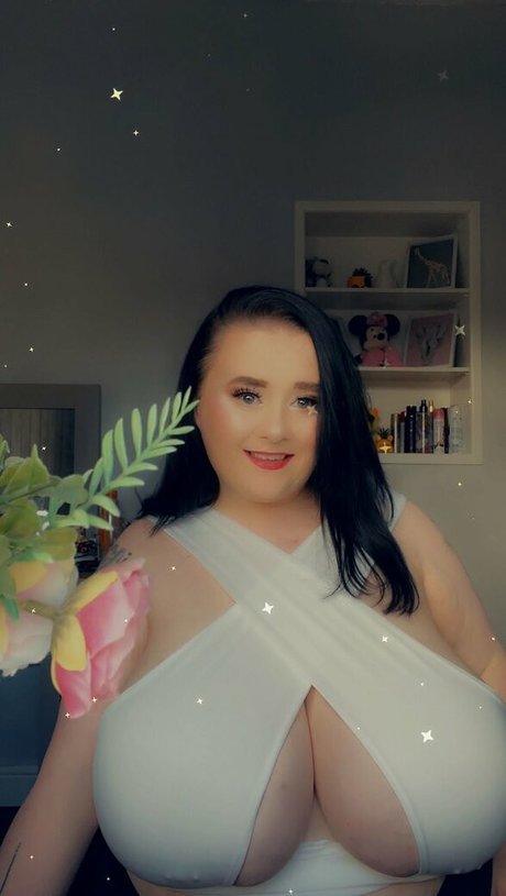 Subbiedee pornstar perfect image