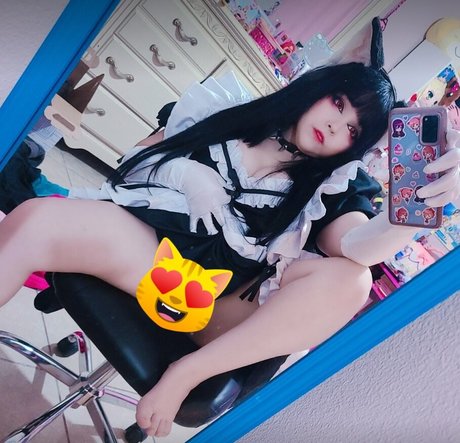 Awodles__exe erotic pornstar img